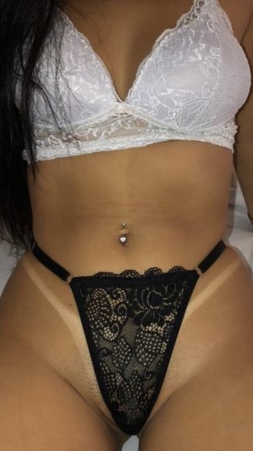 Esposa paulista adora se mostrar 